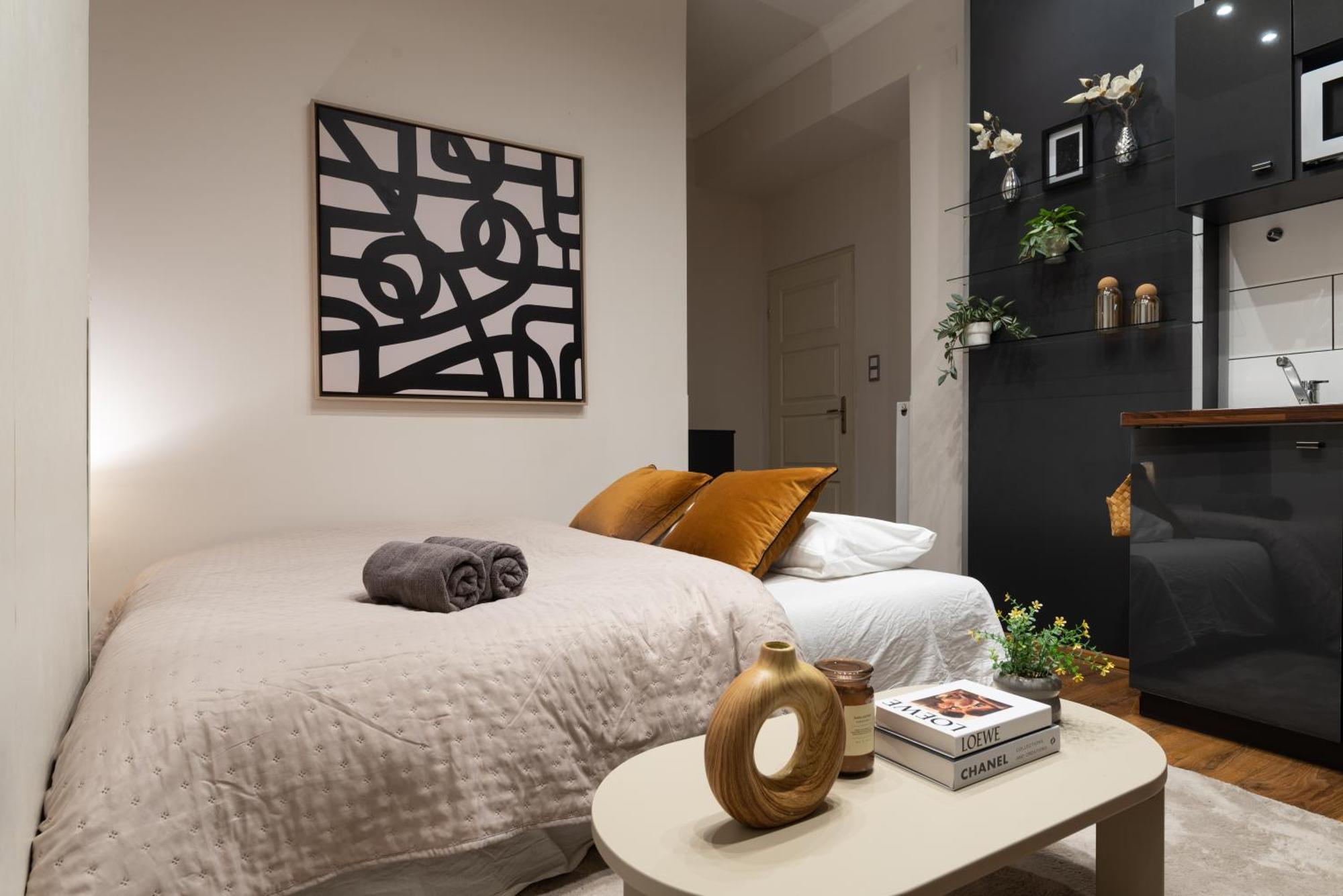 Chic Central 1Br Retreat Near New York Cafe With View Budapest Exterior foto